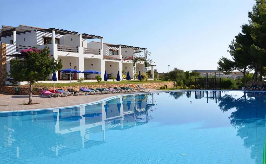 TRIPLE STANDARD Room, Club Esse Palmasera Il Borgo, Olbia