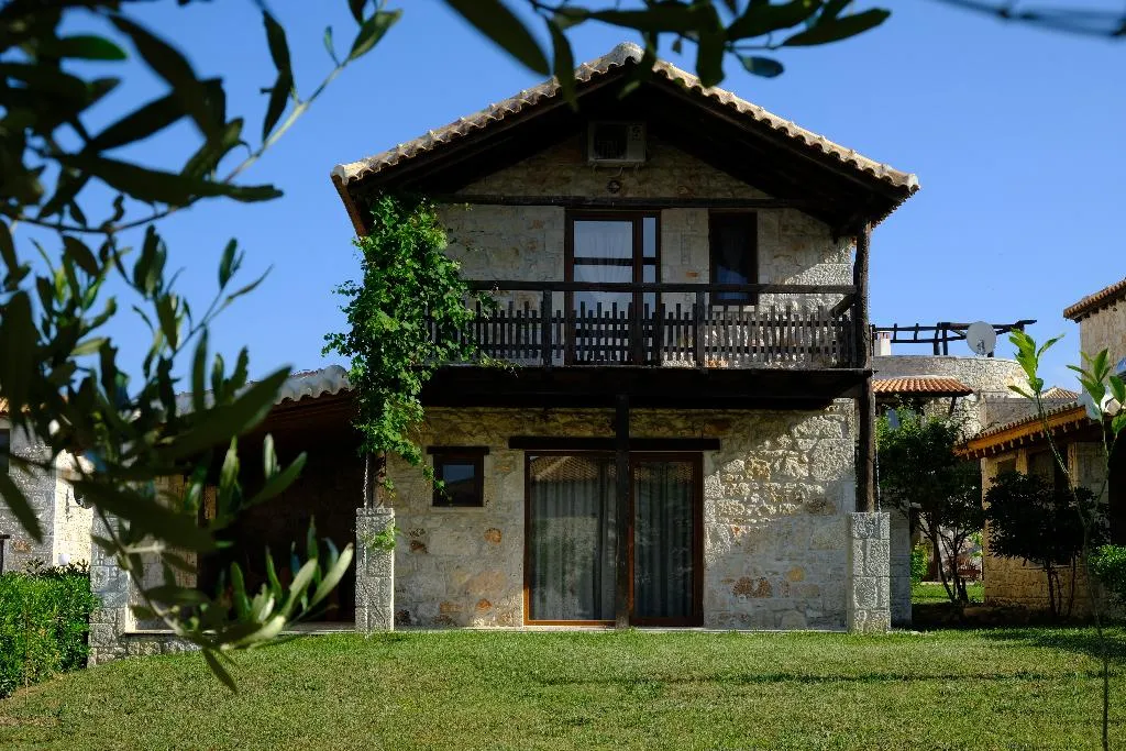 VILLA TWO BEDROOMS Room, Fruit Garden Villas, Halkidiki