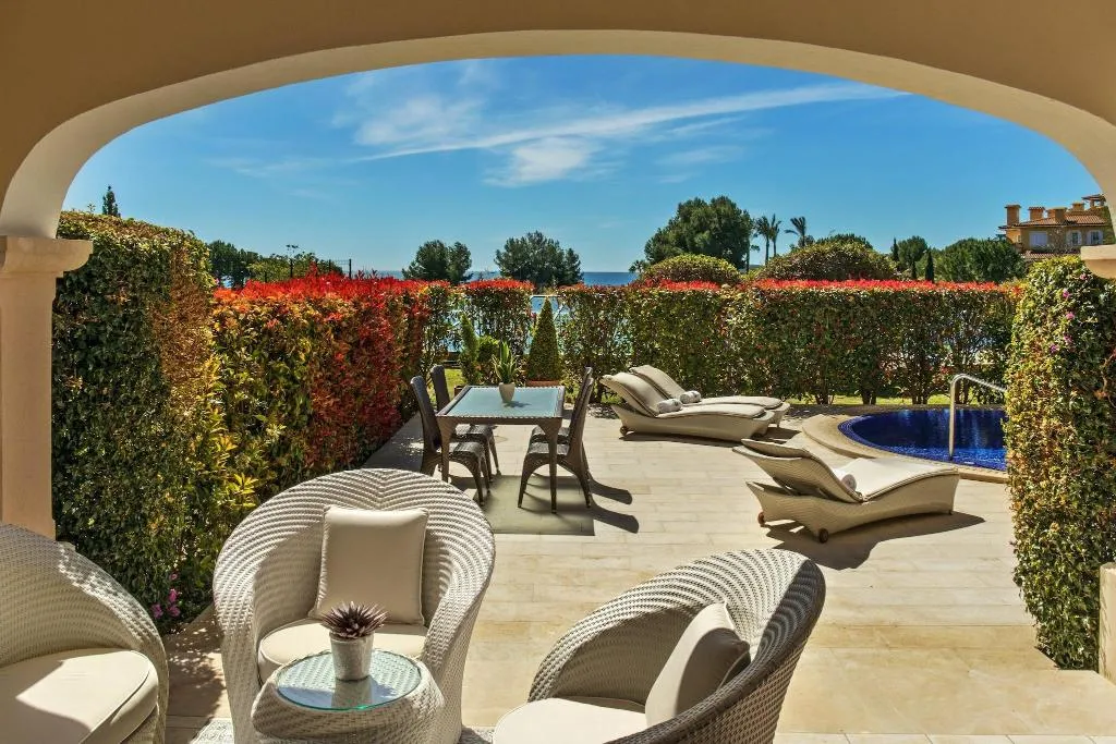 Room, The St. Regis Mardavall Resort, Majorca