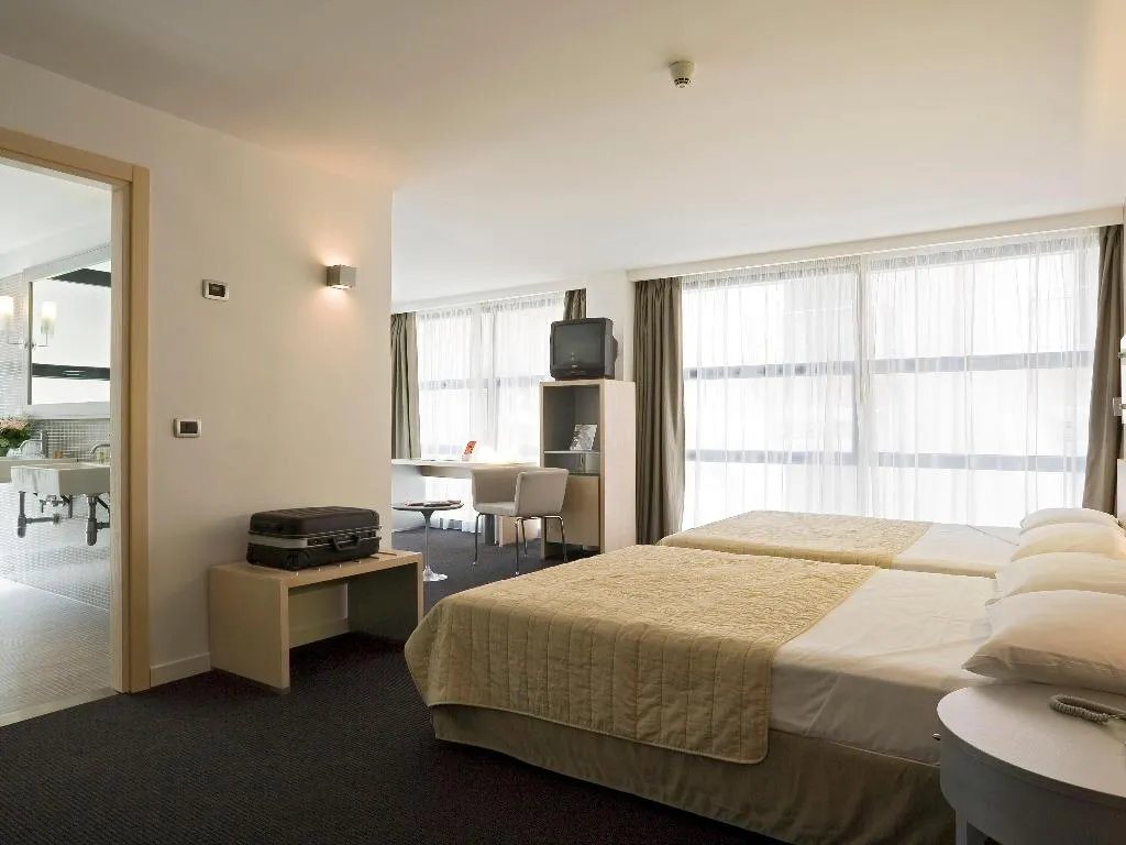 Room, Mercure Palermo Centro, Palermo