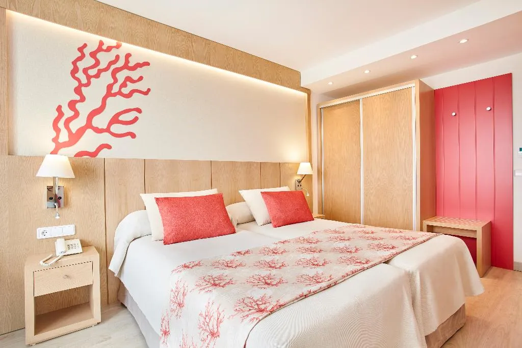 DOUBLE SUPERIOR Room, Universal Hotel Perla, Majorca