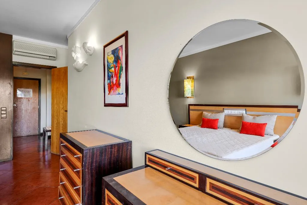 APARTMENT TWO BEDROOMS Room, Paraiso Albufeira, Algarve