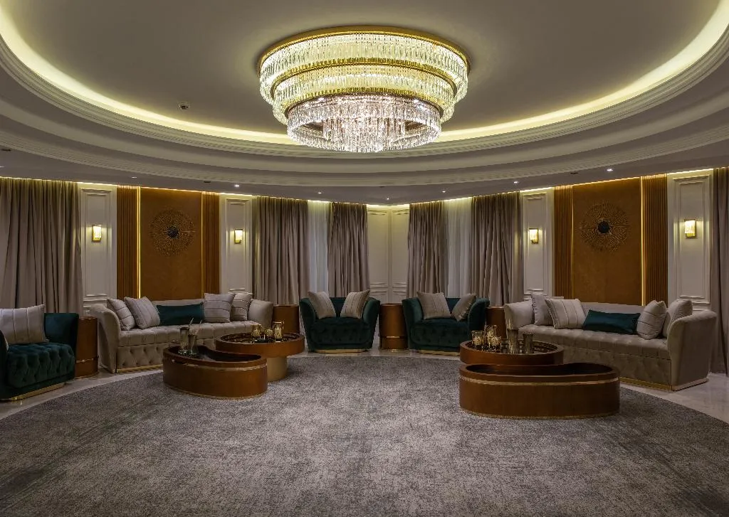SUITE STANDARD Room, Triumph Luxury Hotel, Cairo