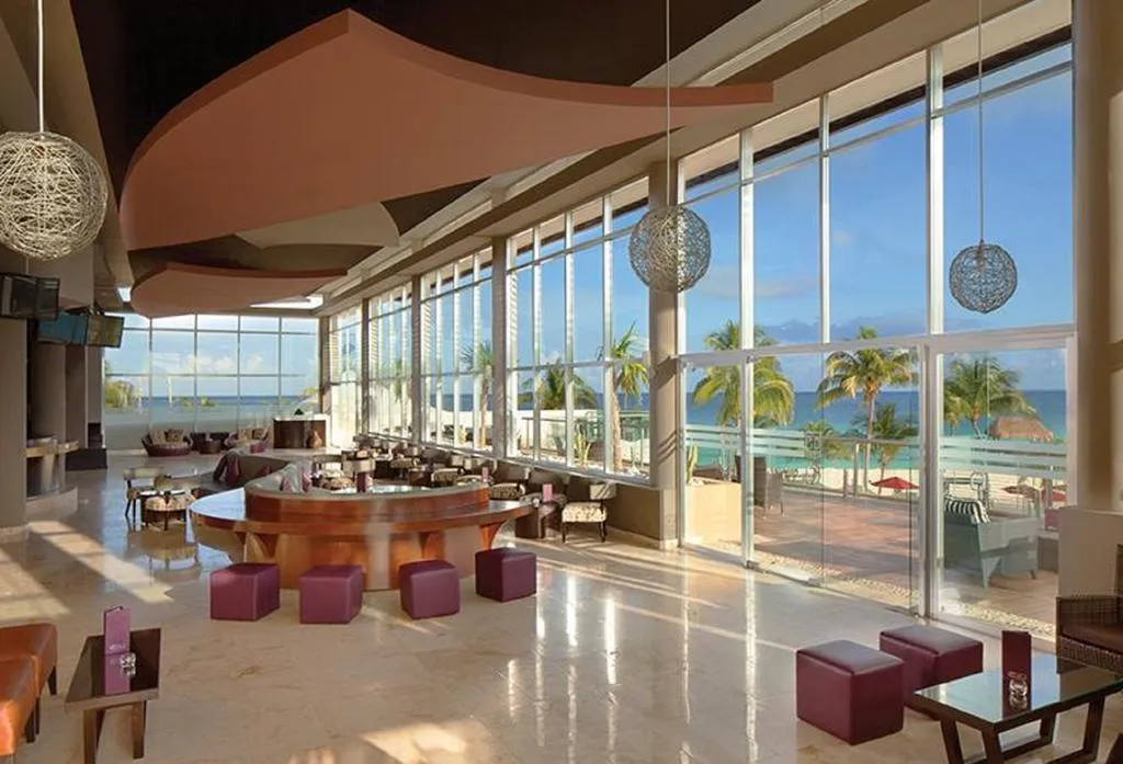 Lobby, Residences at The Fives, Playa Del Carmen