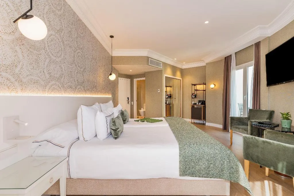 Room PREMIUM WITH VIEWS Room, Melia Plaza, Valencia
