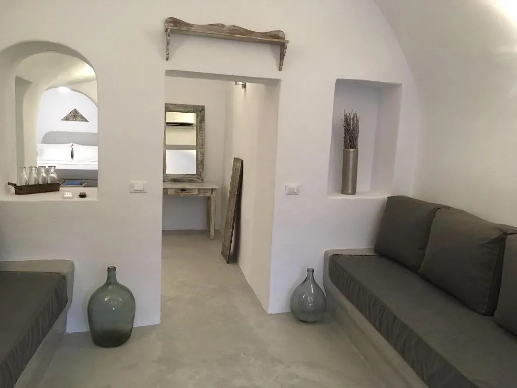 Room, Theodora Suites - Adults Only, Santorini