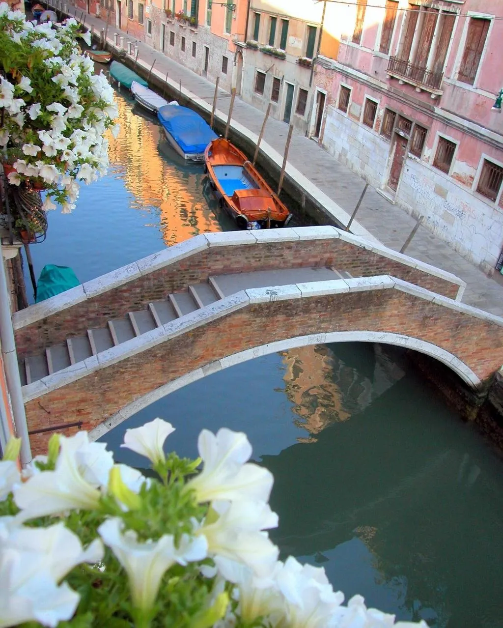 Room, 3749 Ponte Chiodo Guest House, Venice