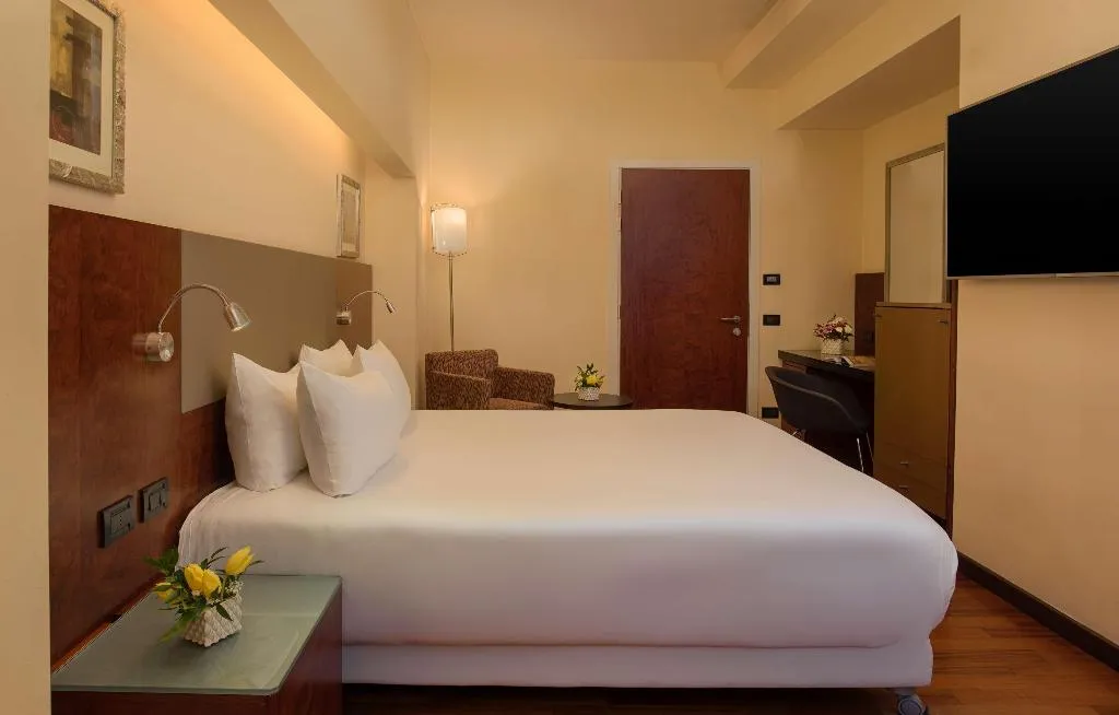 DOUBLE SUPERIOR Room, NH Bergamo, Milan