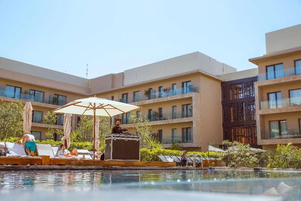 Pool, Radisson Blu Hotel Marrakech Carré Eden, Marrakech
