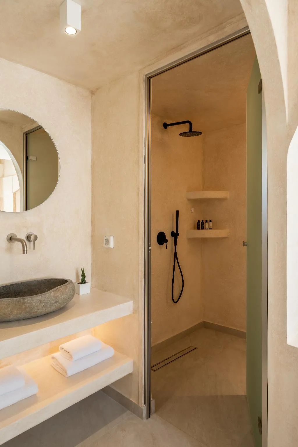 VILLA PREMIUM Room, Heyday Luxury Suites, Santorini