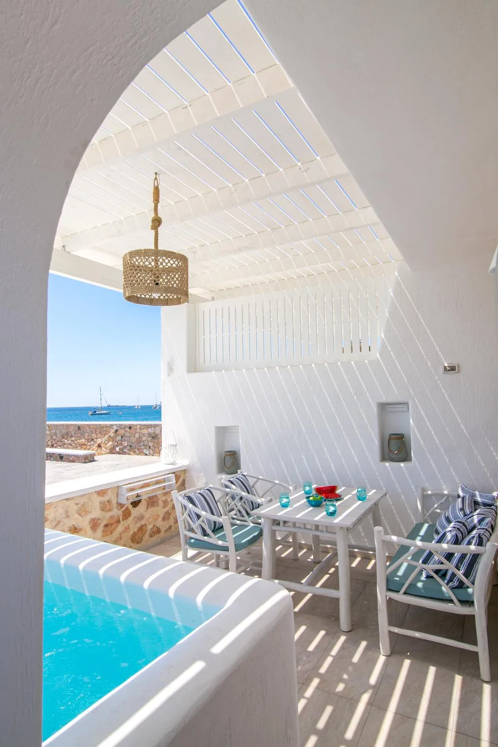 SUITE PREMIER Room, Aegean Melody Suites, Santorini