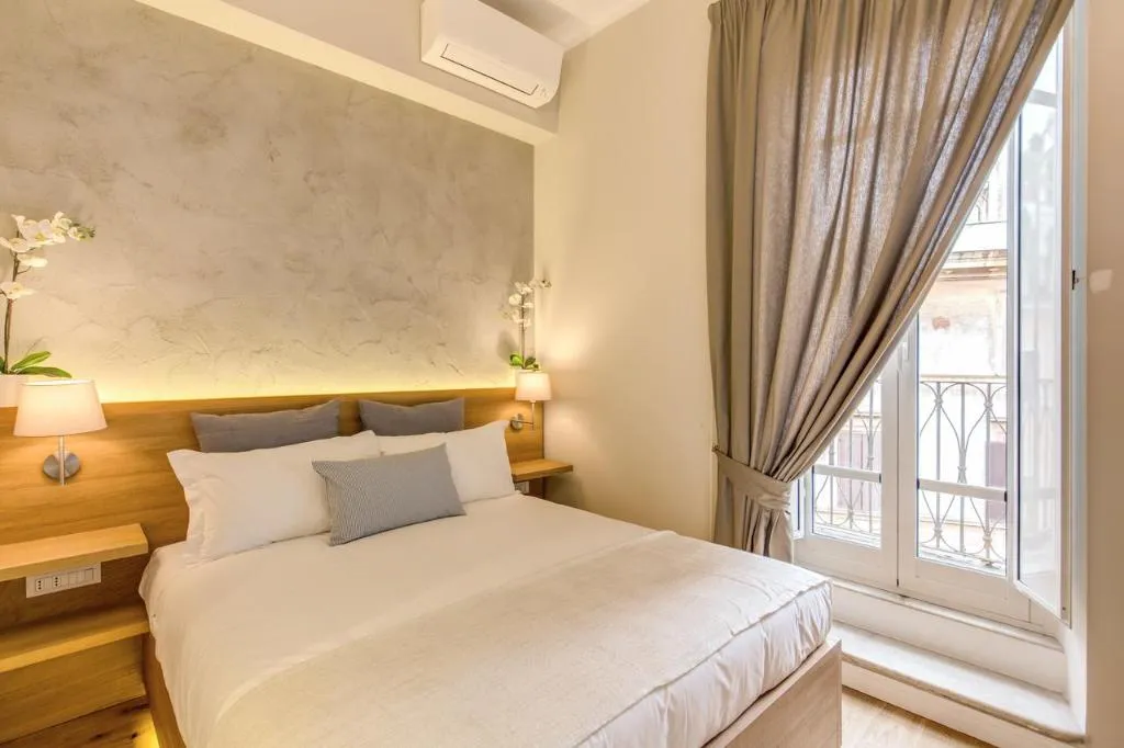 Room, The Spanish Suite Campo De' Fiori, Rome