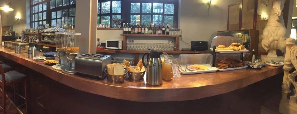 Restaurant, Hotel Sara De Ur, Madrid