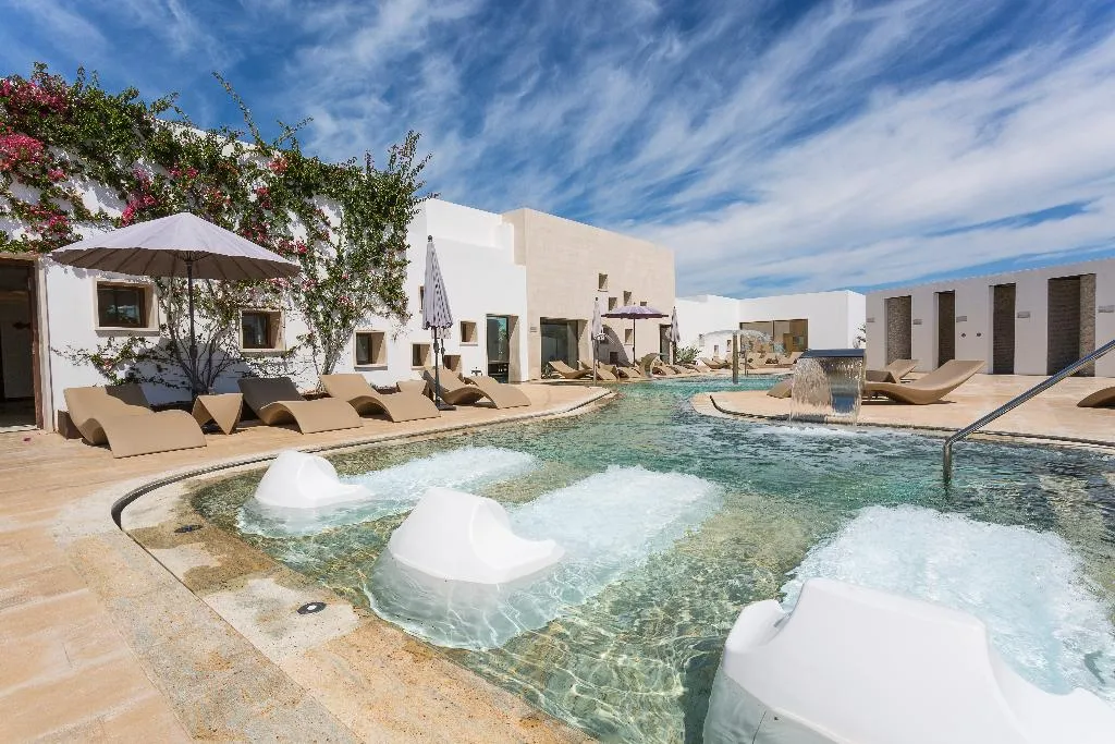 Sports and Entertainment, Grand Palladium White Island Resort & Spa, Ibiza