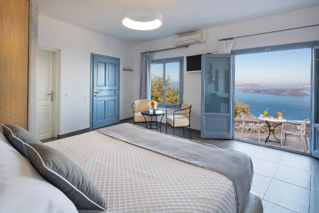 DOUBLE SUPERIOR SEA VIEW Room, Apanemo Hotel, Santorini