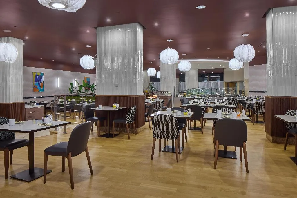 Restaurant, Hilton Milan, Milan