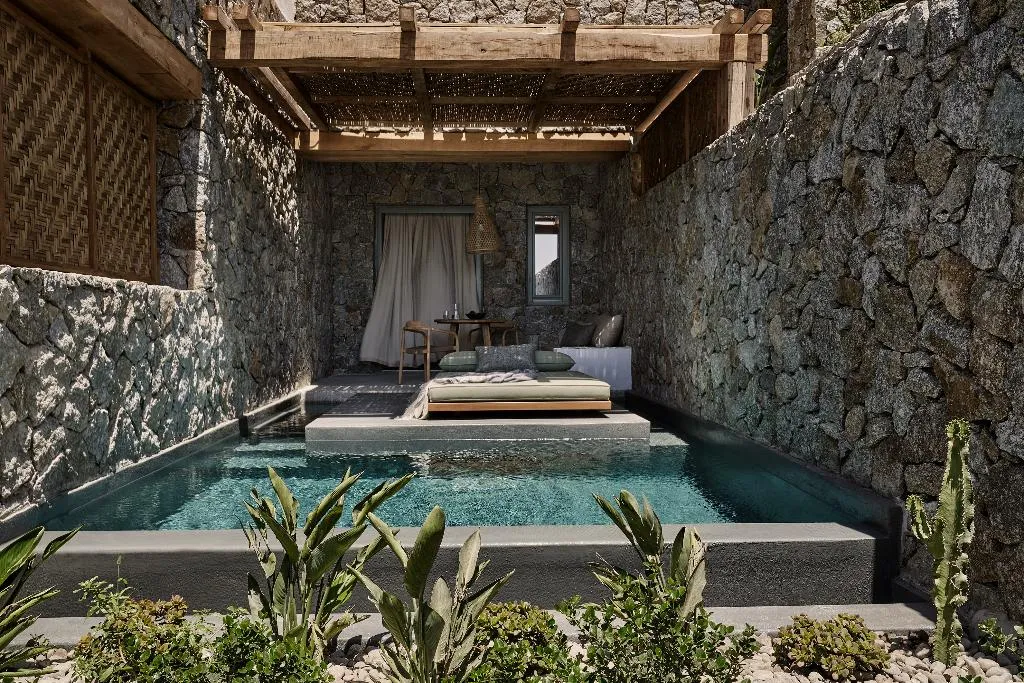 SUITE POOL VIEW Room, Archipelagos All Suites, Mykonos