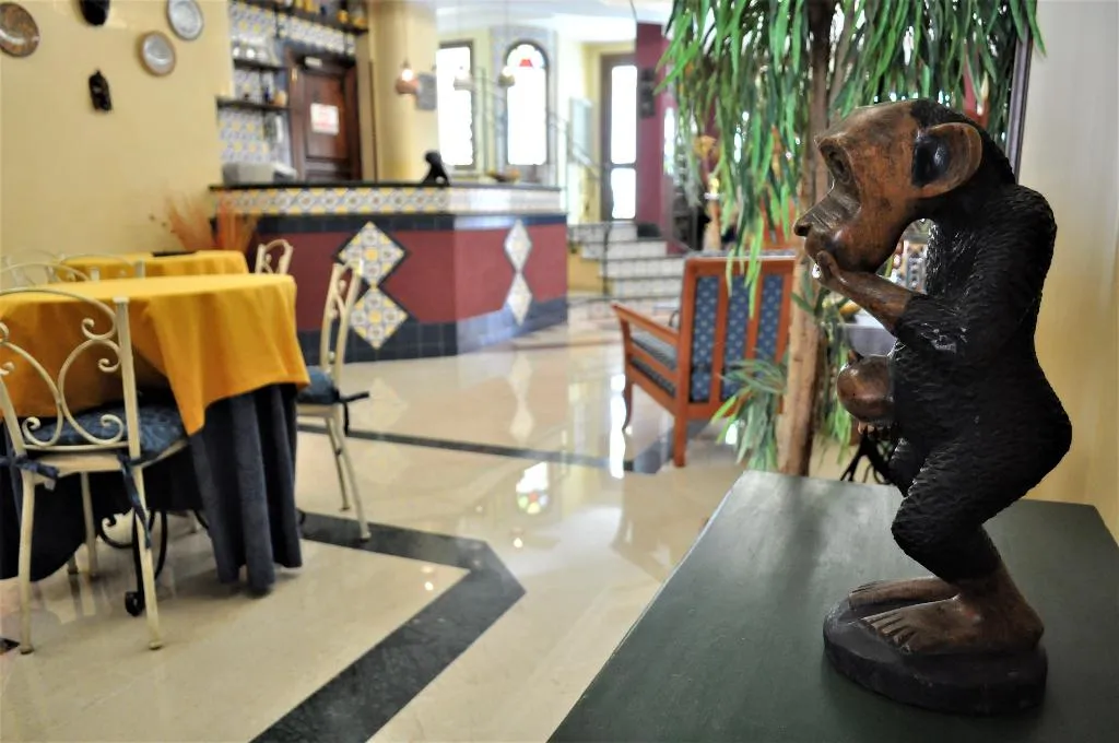 Lobby, Al-Taïr, Palermo
