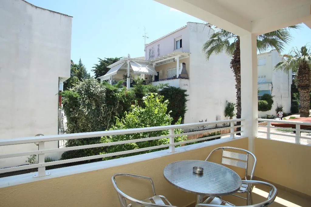 APARTMENT CAPACITY 4 Room, Naias Beach, Halkidiki