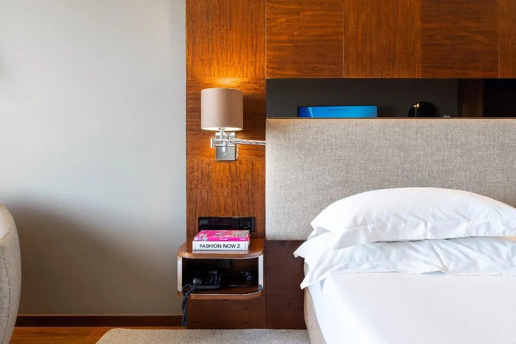 DOUBLE SINGLE USE EXECUTIVE Room, Porto Palacio by The Editory, Porto