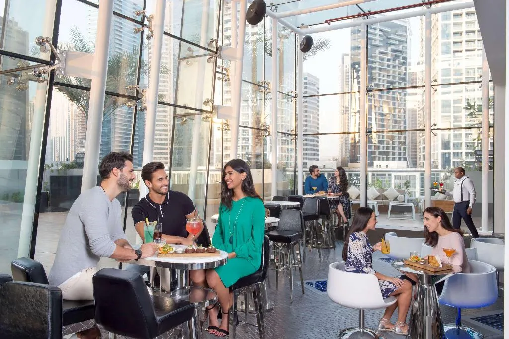 Bar, Grand Mercure Business Bay, Dubai