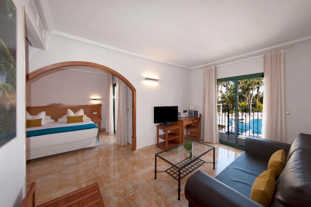 JUNIOR SUITE STANDARD Room, Hotel La Laguna Spa & Golf, Costa Blanca