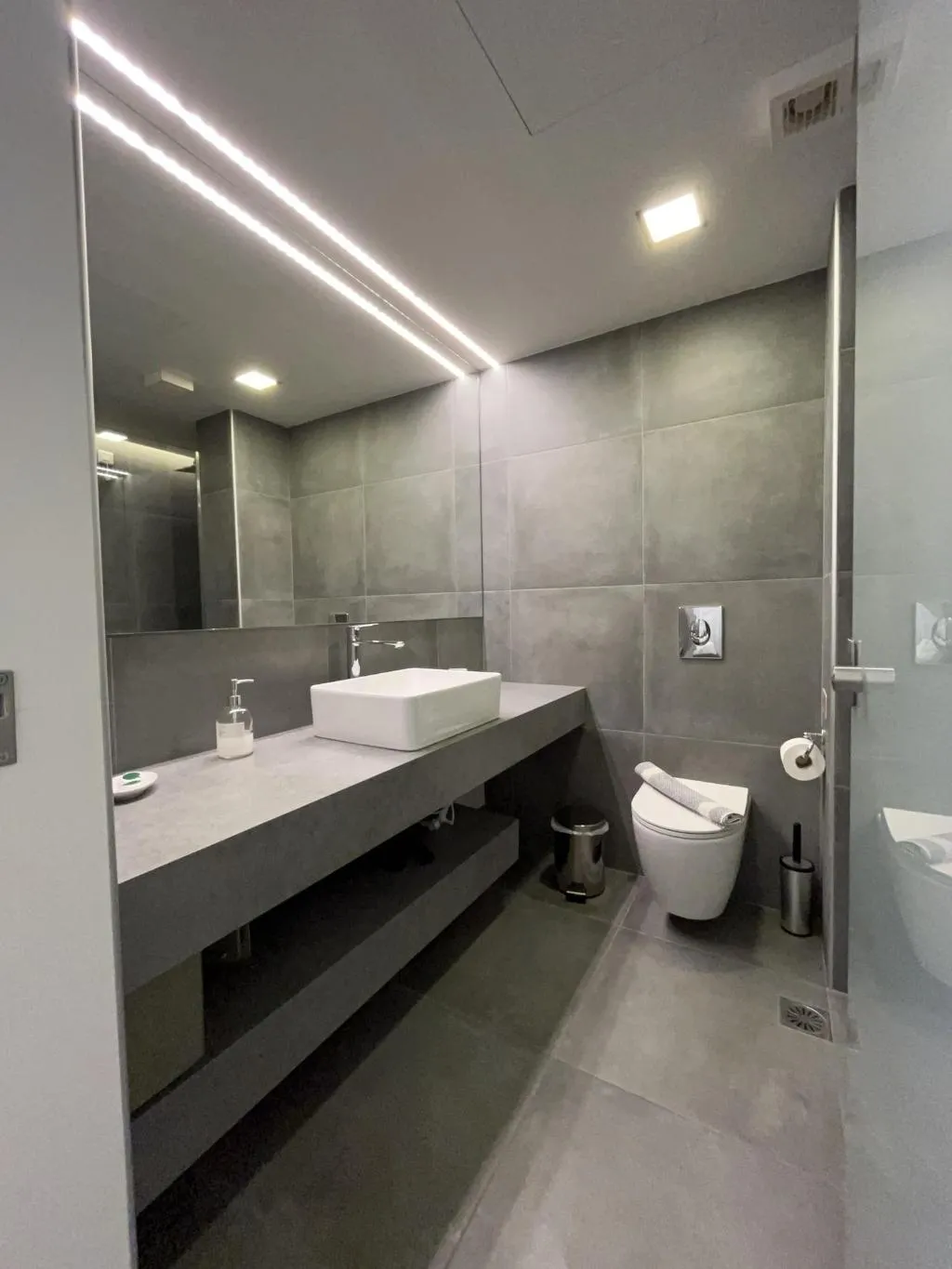Room, Niriides Hotel, Crete