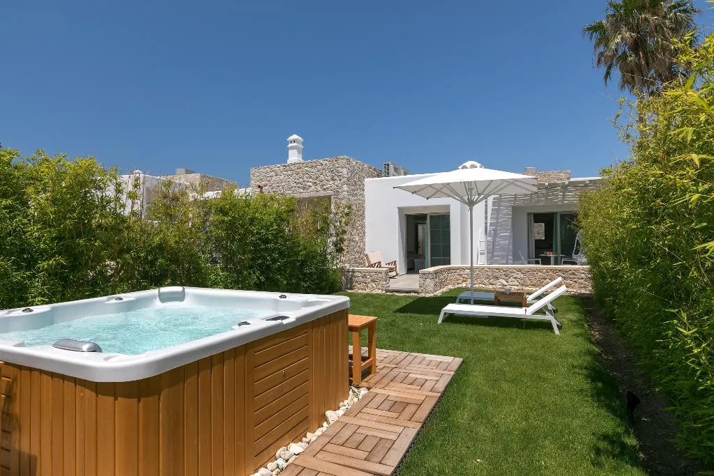 Room, White Pearls Luxury Suites Adults Only, Kos