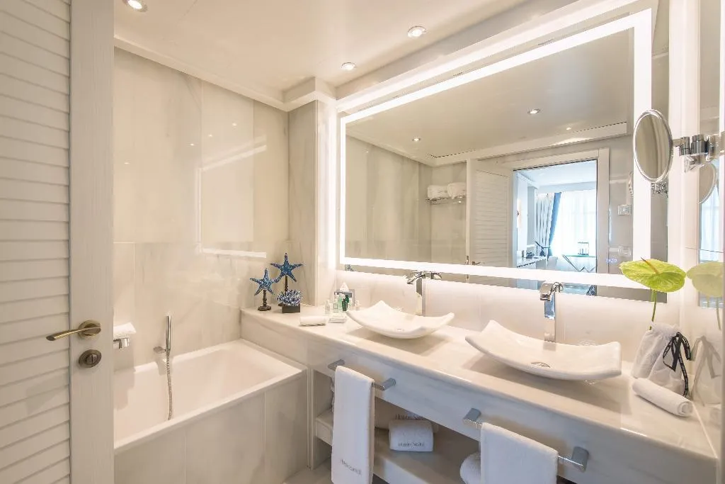 SUITE SEA VIEW WITH TERRACE Room, Gran Hotel Miramar, Costa Del Sol