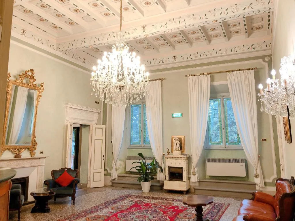 Lobby, Fantastic Garden, Florence