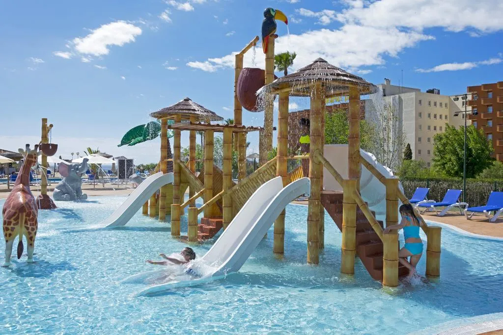 Pool, HSM Canarios Park, Majorca