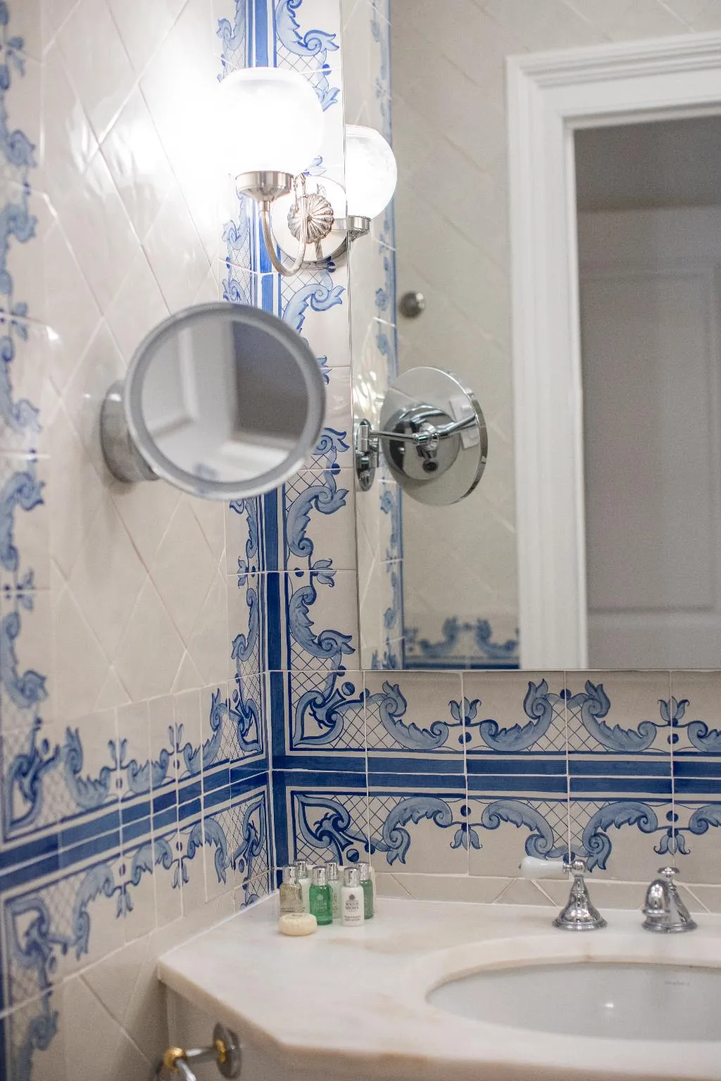 DOUBLE CLASSIC Room, Estoril Vintage Hotel, Lisbon