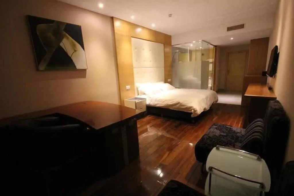 Room, Hotel Menoir Dorsett, Madrid