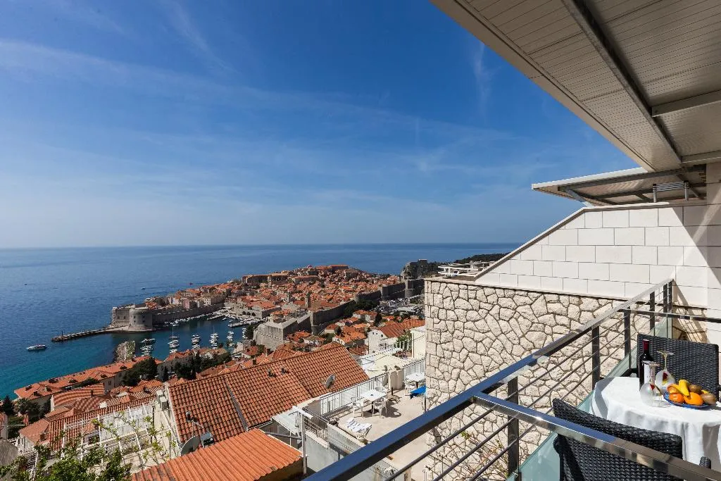 DOUBLE SUPERIOR SEA VIEW Room, Guesthouse Home Sweet Home, Dubrovnik