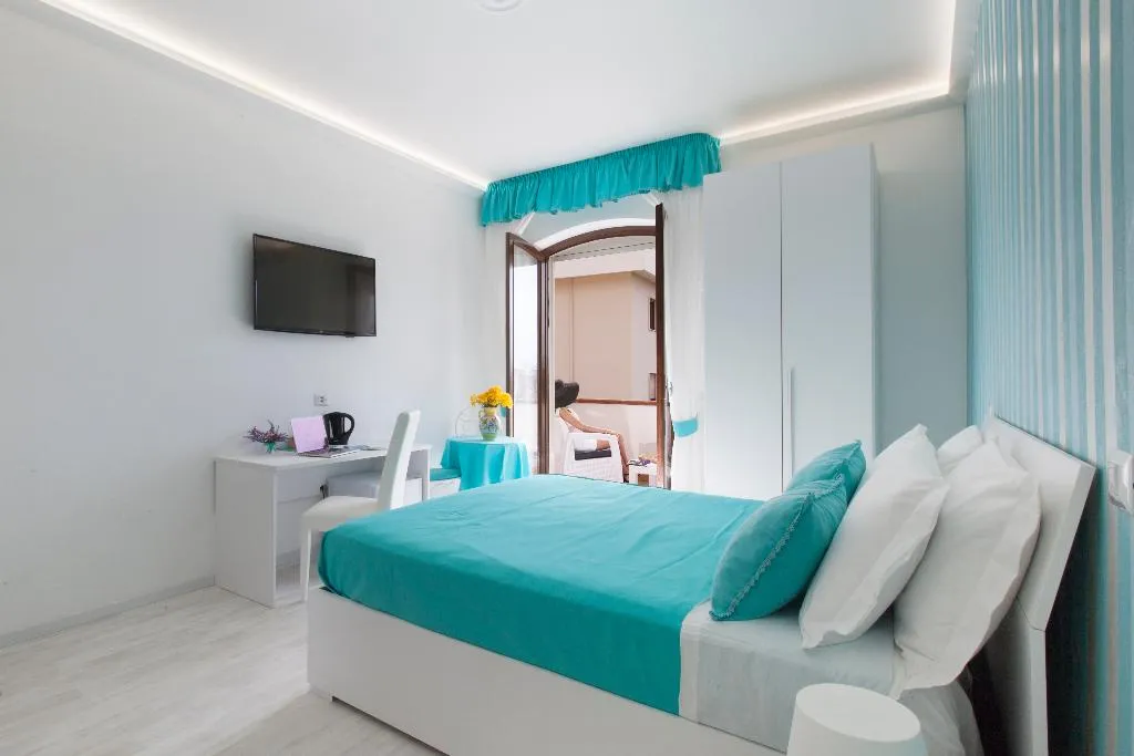 DOUBLE DELUXE Room, Villa Iolanda, Naples