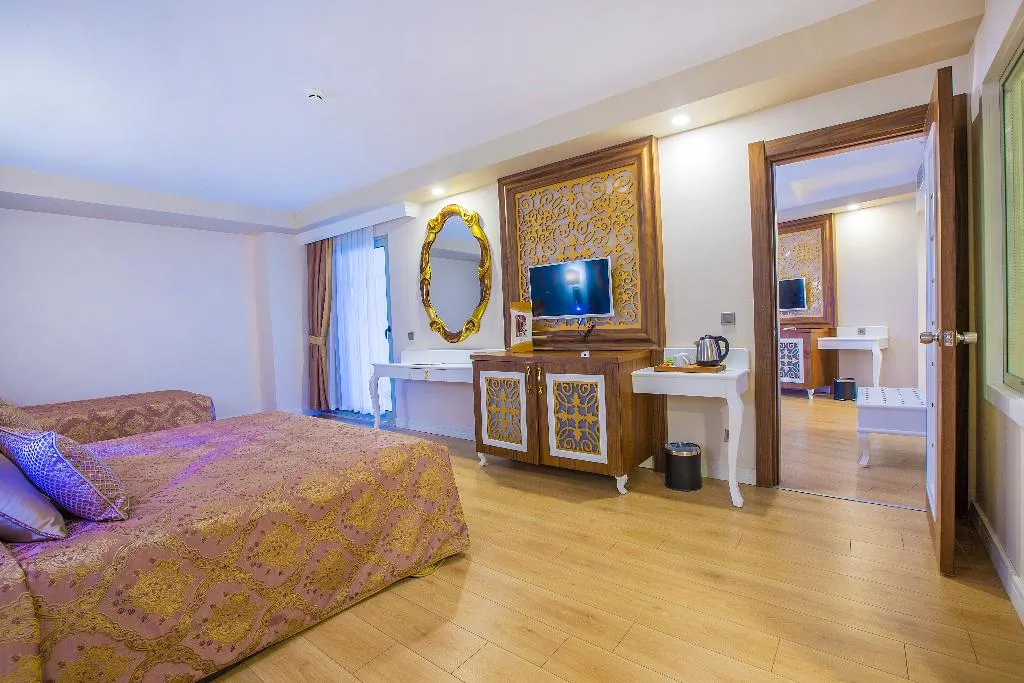 JUNIOR SUITE POOL VIEW Room, Jadore Deluxe Hotel & Spa, Antalya