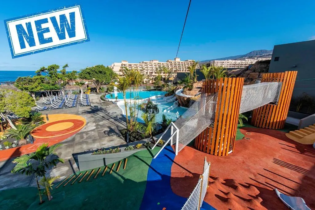 Sports and Entertainment, Adrian Roca Nivaria Gran Hotel, Tenerife