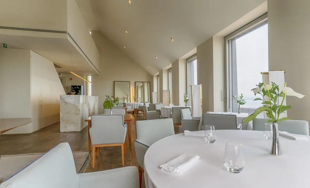 Restaurant, Verride Palácio Santa Catarina, Lisbon