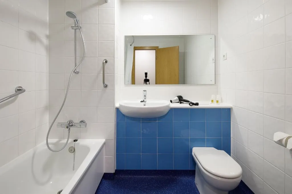 FAMILY ROOM CAPACITY 4 Room, Travelodge Barcelona Fira, Barcelona