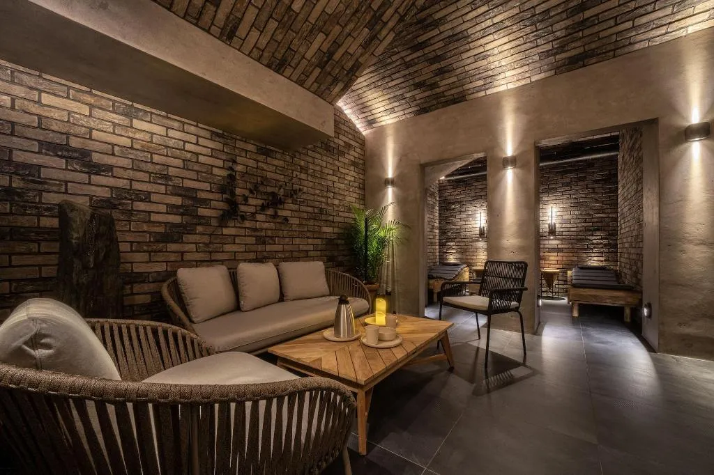 Sports and Entertainment, The Viaduct - Suites & More, Prague