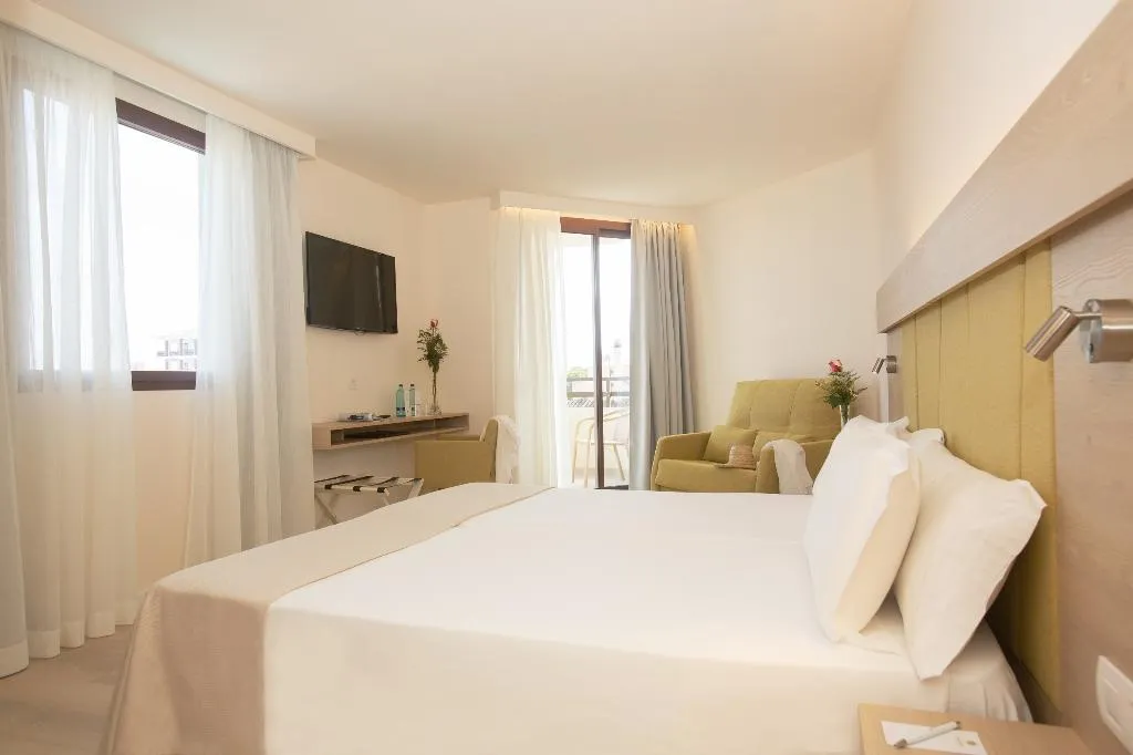 DOUBLE SINGLE USE SIDE SEA VIEW Room, Hotel Sabina Playa, Majorca