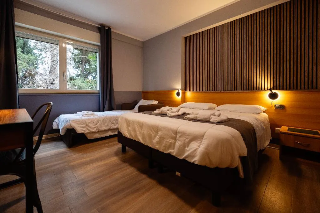 QUADRUPLE STANDARD Room, Scheppers Hotel, Rome