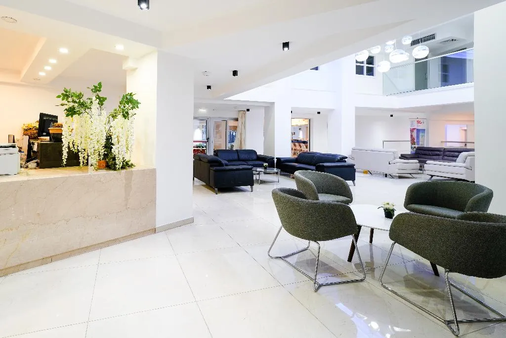 Lobby, Captain Pier, Cyprus
