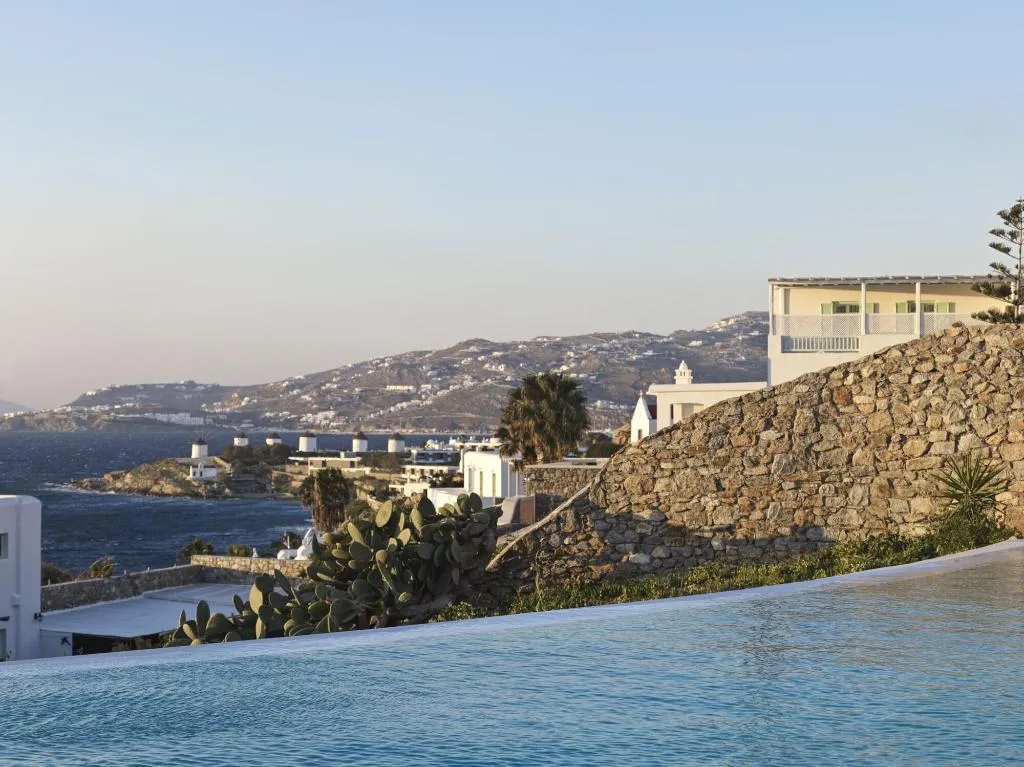 Sports and Entertainment, Mykonos Earth, Mykonos