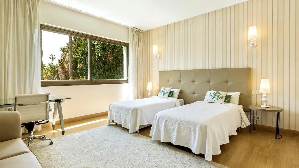 VILLA STANDARD Room, Villa Marina Puerto Banus, Costa Del Sol