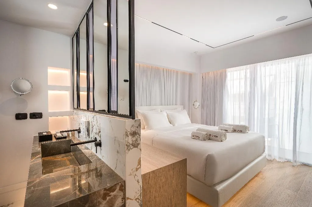 JUNIOR SUITE STANDARD Room, Ethereal White Resort, Crete