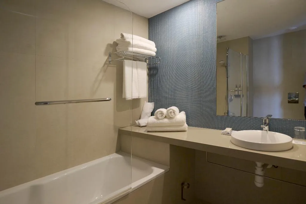 SUITE SEA VIEW ONE BEDROOM Room, Sunrise Oasis Hotel & Waterpark, Cyprus
