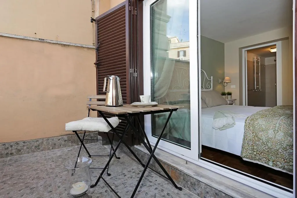 Room, San Vito Suites, Naples