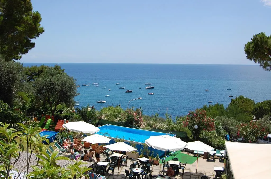 Pool, Marina del Cantone Chalet, Naples