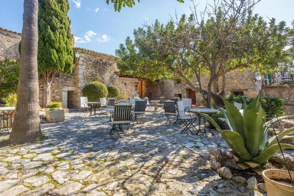 General view, Finca Hotel Es Castell, Majorca